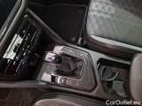  Volkswagen  Tiguan VOLKSWAGEN  / 2020 / 5P / SUV 2.0 TDI SCR 110KWR-LINE DSG #76