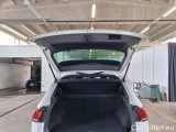  Volkswagen  Tiguan VOLKSWAGEN  / 2020 / 5P / SUV 2.0 TDI SCR 110KWR-LINE DSG #90