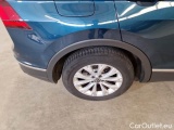  Volkswagen  Tiguan VOLKSWAGEN  / 2020 / 5P / SUV 2.0 TDI SCR 110KW LIFE DSG #96