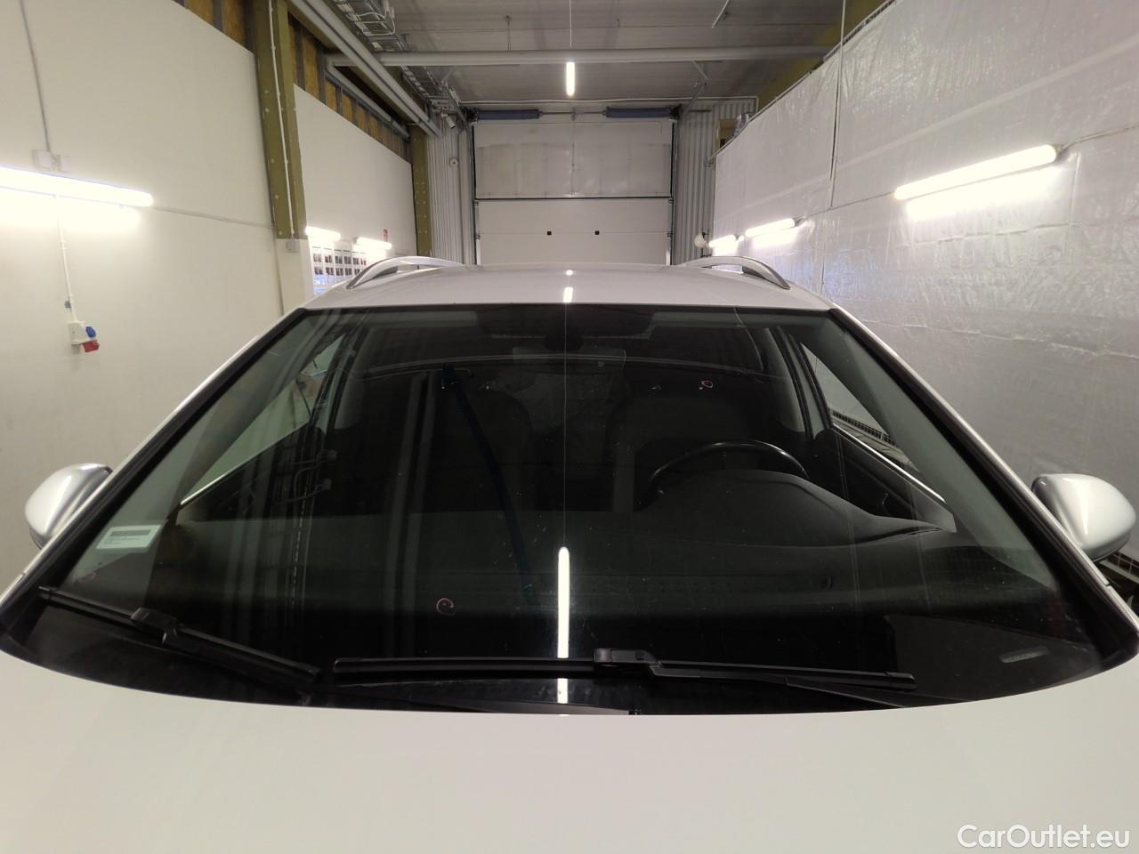  Volkswagen  Golf  Allt. TDI Ltd.Ed. 4M Aut. #26
