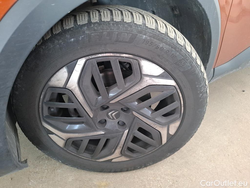  Citroen  C4  Berline Feel Pack 1.5 BlueHDI 130CV BVA8 E6d #5