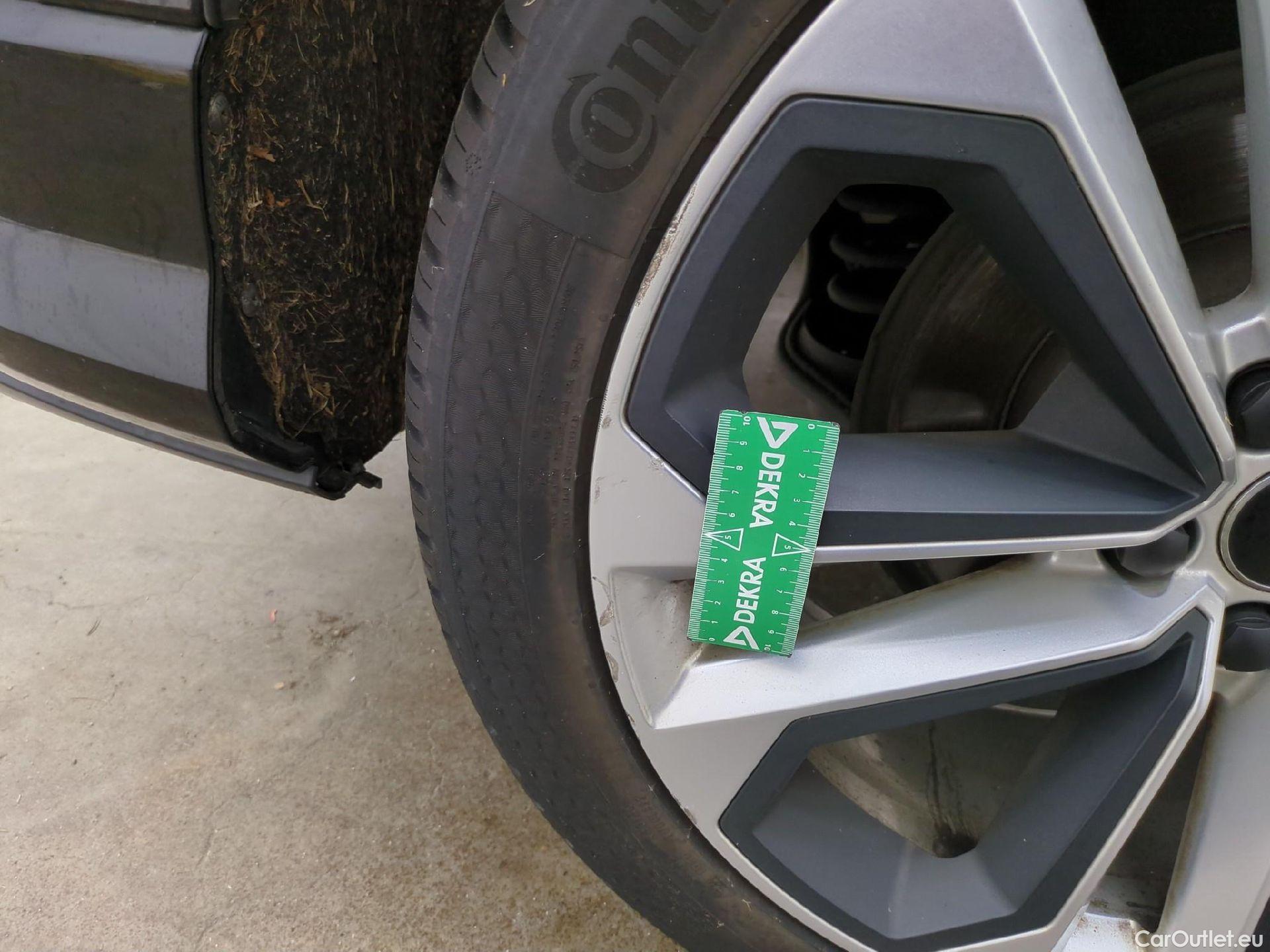 Audi  Q3  35 TDI S line 2.0 TDI 150CV BVA7 E6dT #40