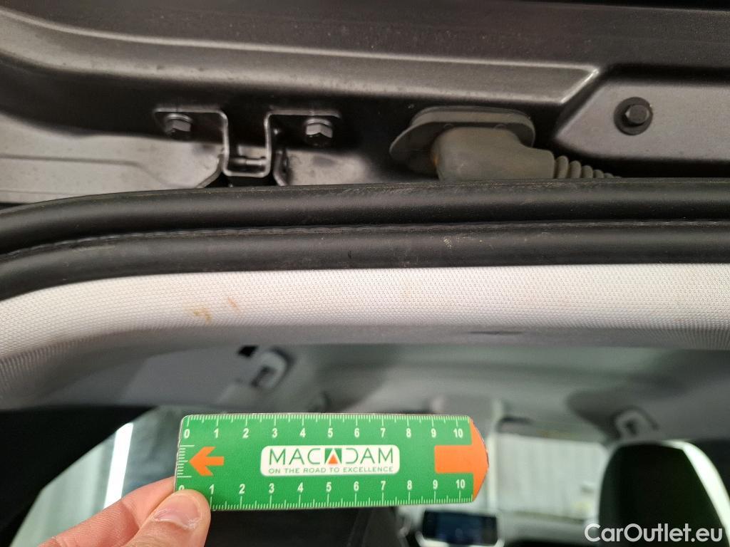 Peugeot  2008  Allure Business 1.5 HDi 110CV BVM6 E6d #25