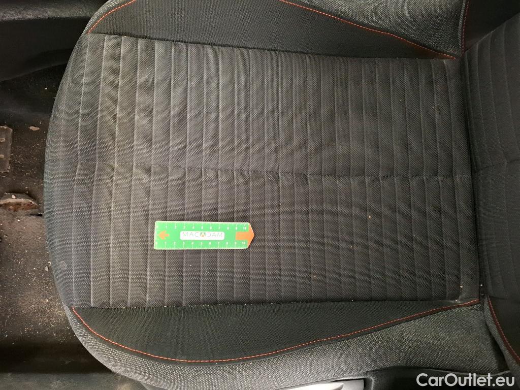  Peugeot  2008  Active Business 1.5 HDi 100CV BVM6 E6d #39