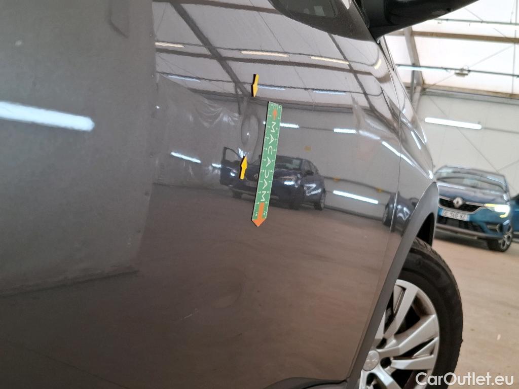  Peugeot  3008  Active Pack 1.2 PureTech 130CV BVA8 E6d #3