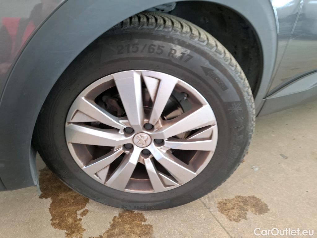  Peugeot  3008  Active Pack 1.2 PureTech 130CV BVA8 E6d #16