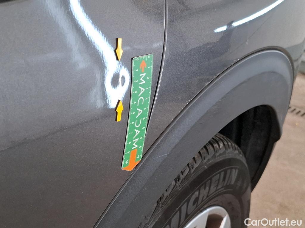  Peugeot  3008  Active Pack 1.2 PureTech 130CV BVA8 E6d #36
