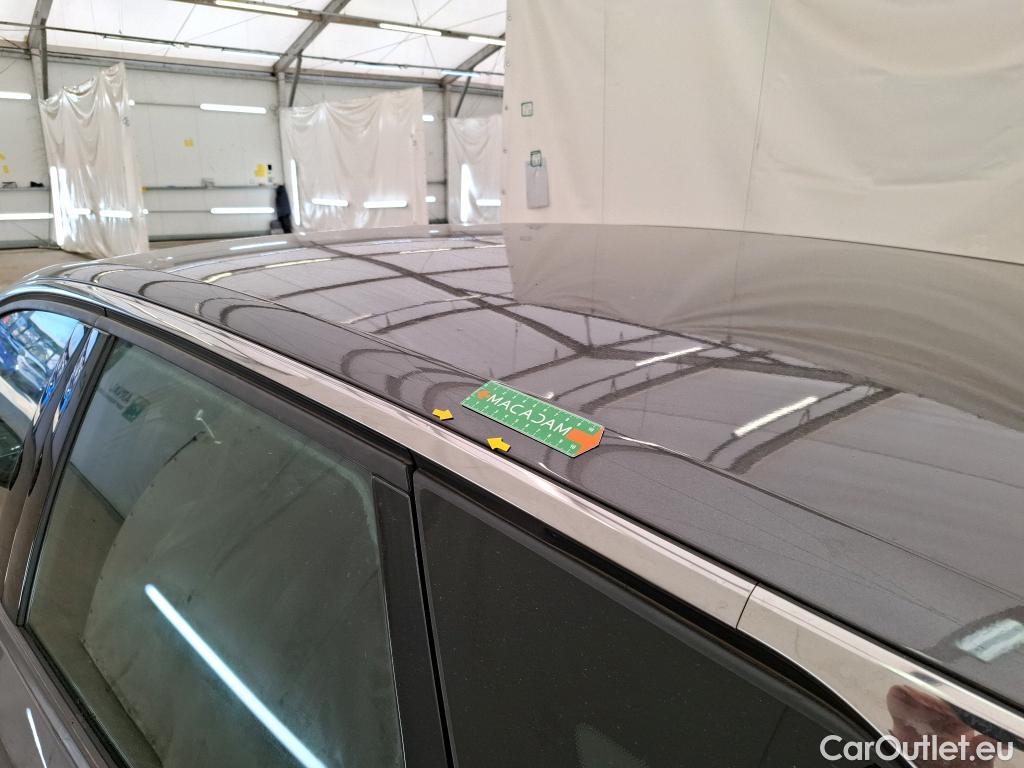  Peugeot  3008  Active Pack 1.2 PureTech 130CV BVA8 E6d #37