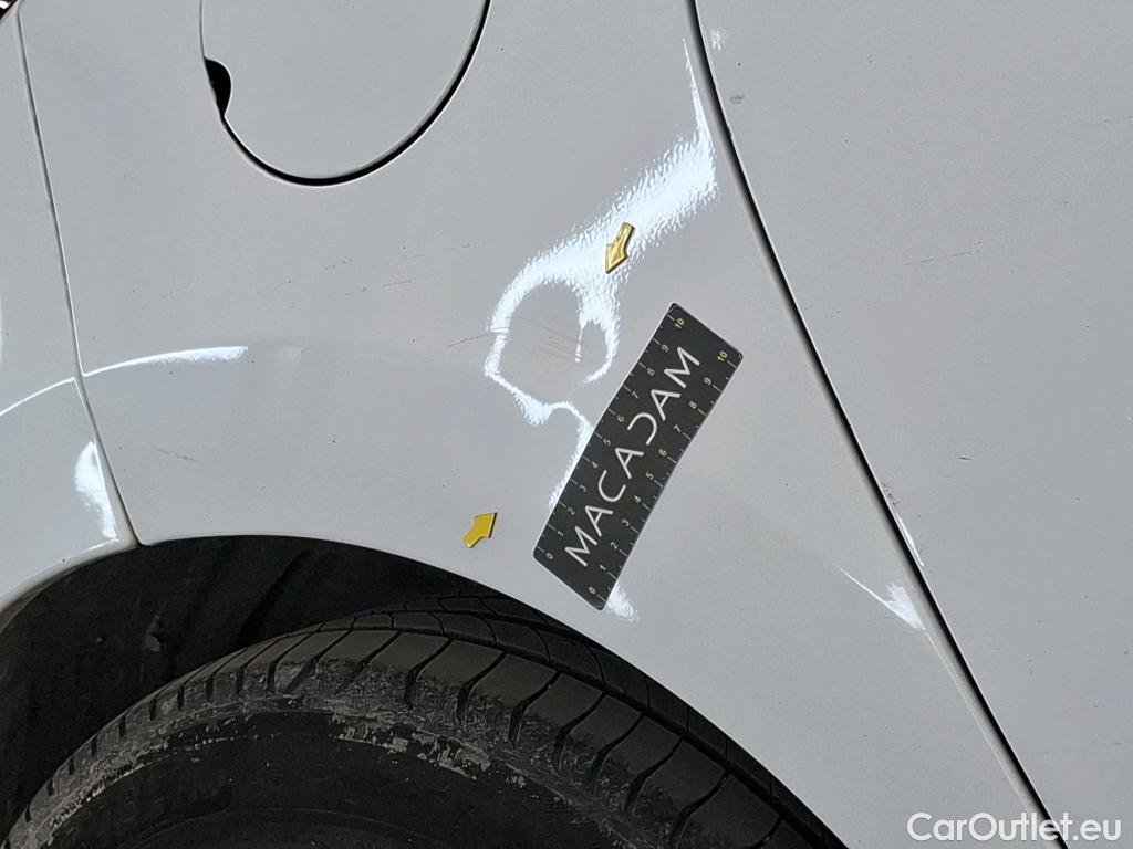  Renault  Clio RENAULT  / 2016 / 5P / Berline &Business TCe 90 #33