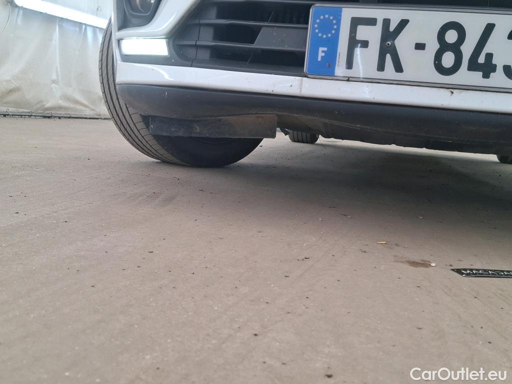  Renault  Clio RENAULT  / 2016 / 5P / Berline &Business TCe 90 #54