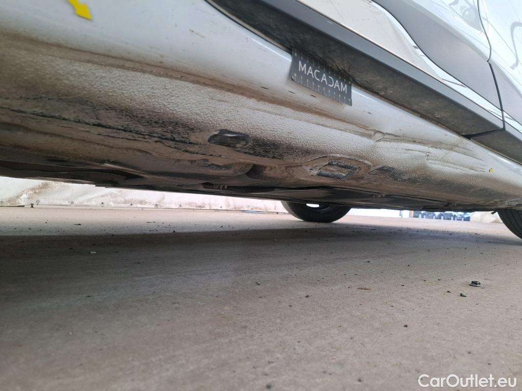  Renault  Clio RENAULT  / 2016 / 5P / Berline &Business TCe 90 #3