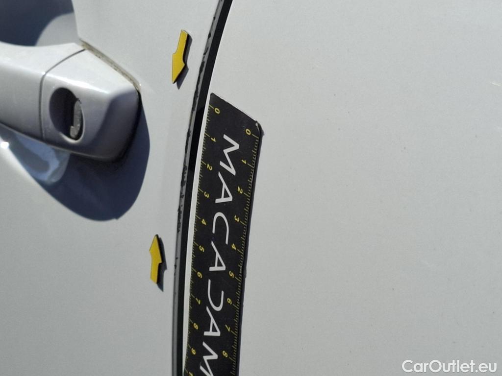  Citroen  C3  Société Feel 1.5 BlueHDI 100CV BVM5 E6dT #21
