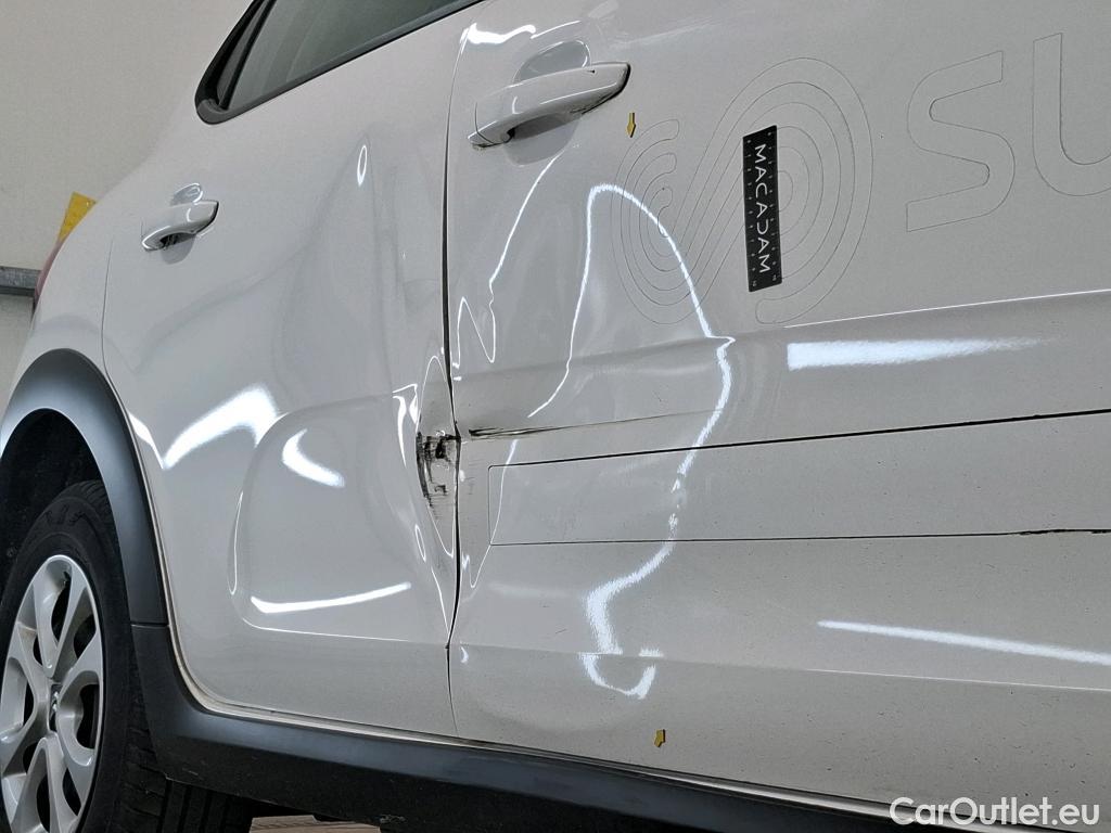  Citroen  C3  Société Feel 1.5 BlueHDI 100CV BVM5 E6dT #4