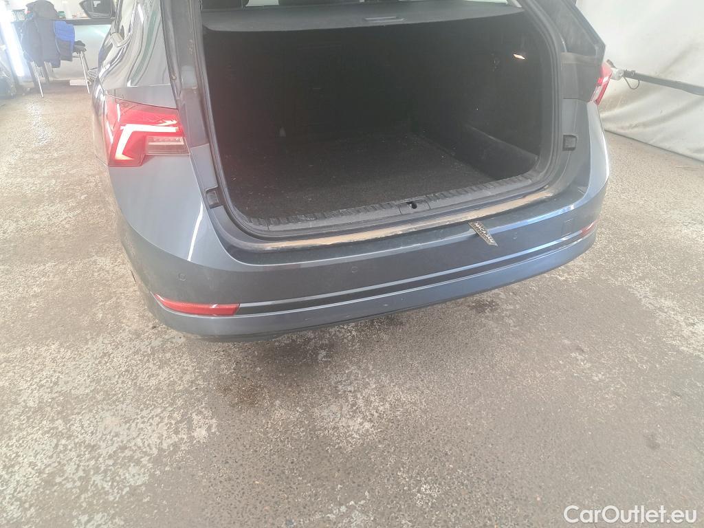  Skoda  Octavia  Break Business 2.0 TDI 150CV BVA7 E6dT #1