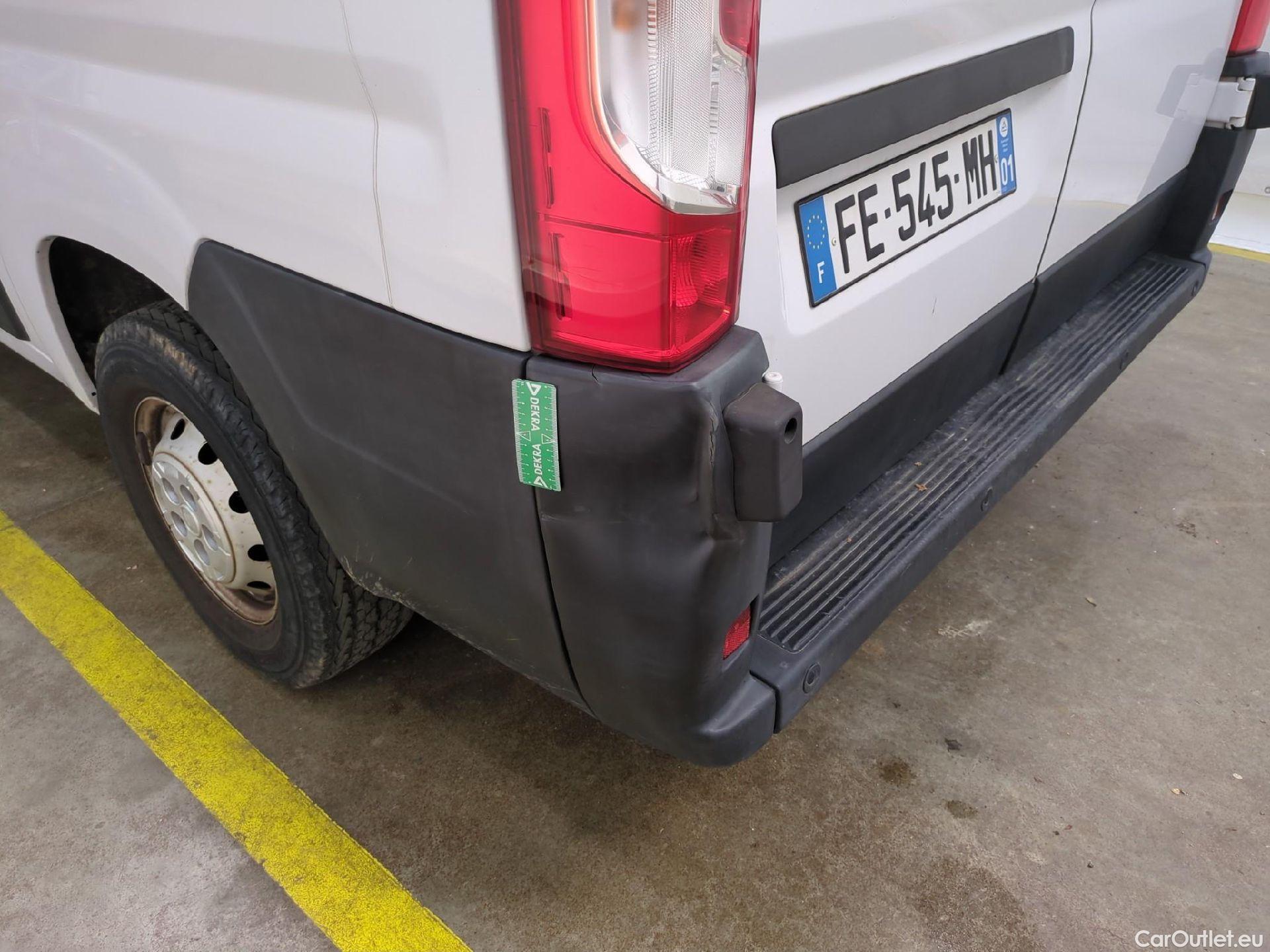  Fiat  Ducato FIAT  VU 4p Fourgon 3.0 M H2 2.0 Multijet 115 Pack Pro Nav #32