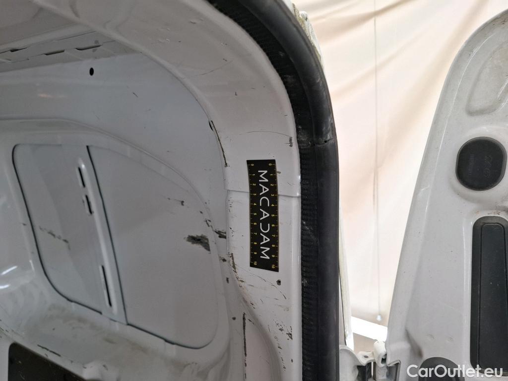 Peugeot  Expert  Fourgon Premium L2 1.5 HDi 120CV BVM6 E6d #39