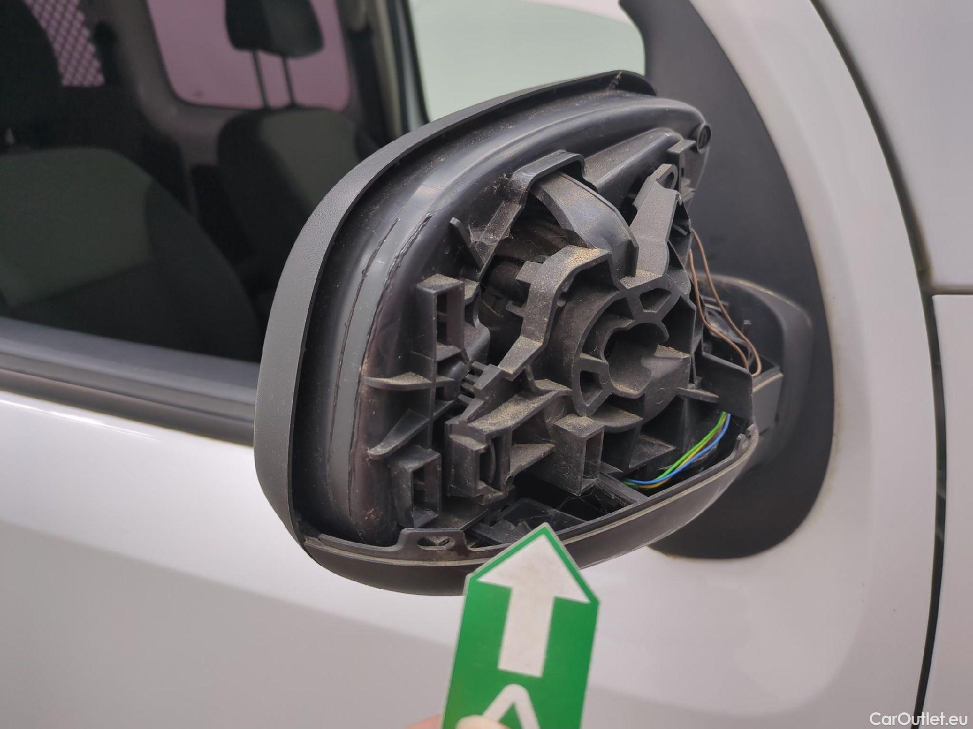  Renault  Kangoo  Express Maxi Extra (Série Spéciale) - Cab. Appr. 1.5 dCi 110CV BVM6 E6 #45