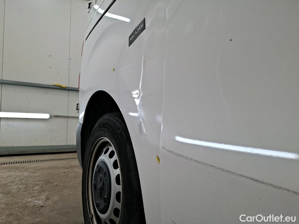  Peugeot  Expert  Fourgon Premium L2 1.5 HDi 120CV BVM6 E6d #20