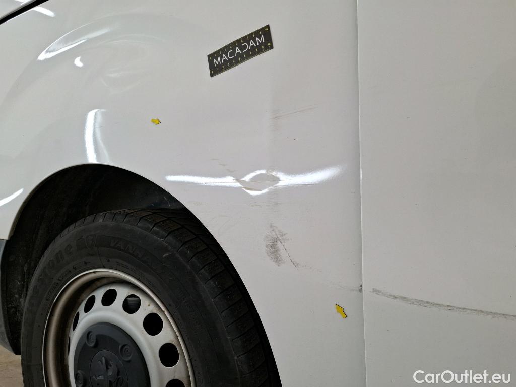  Peugeot  Expert  Fourgon Premium L2 1.5 HDi 120CV BVM6 E6d #18