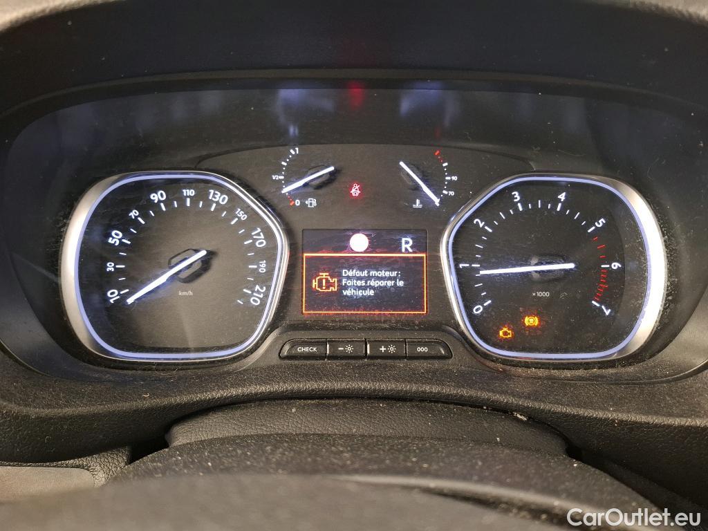  Opel  Vivaro OPEL  / 2019 / 4P / Fourgon tôlé Taille XL BlueHDi 145 S&S EAT8 #9