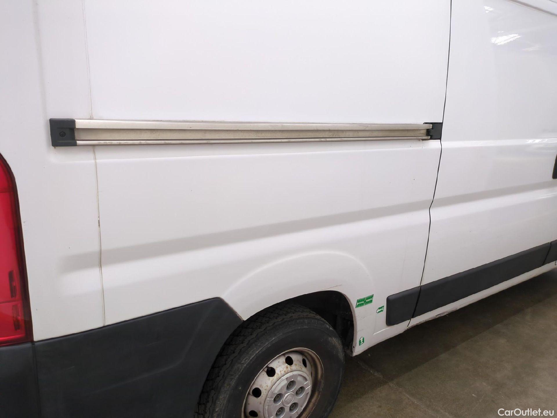  Fiat  Ducato FIAT  VU 4p Fourgon 3.0 M H2 2.0 Multijet 115 Pack Pro Nav #45