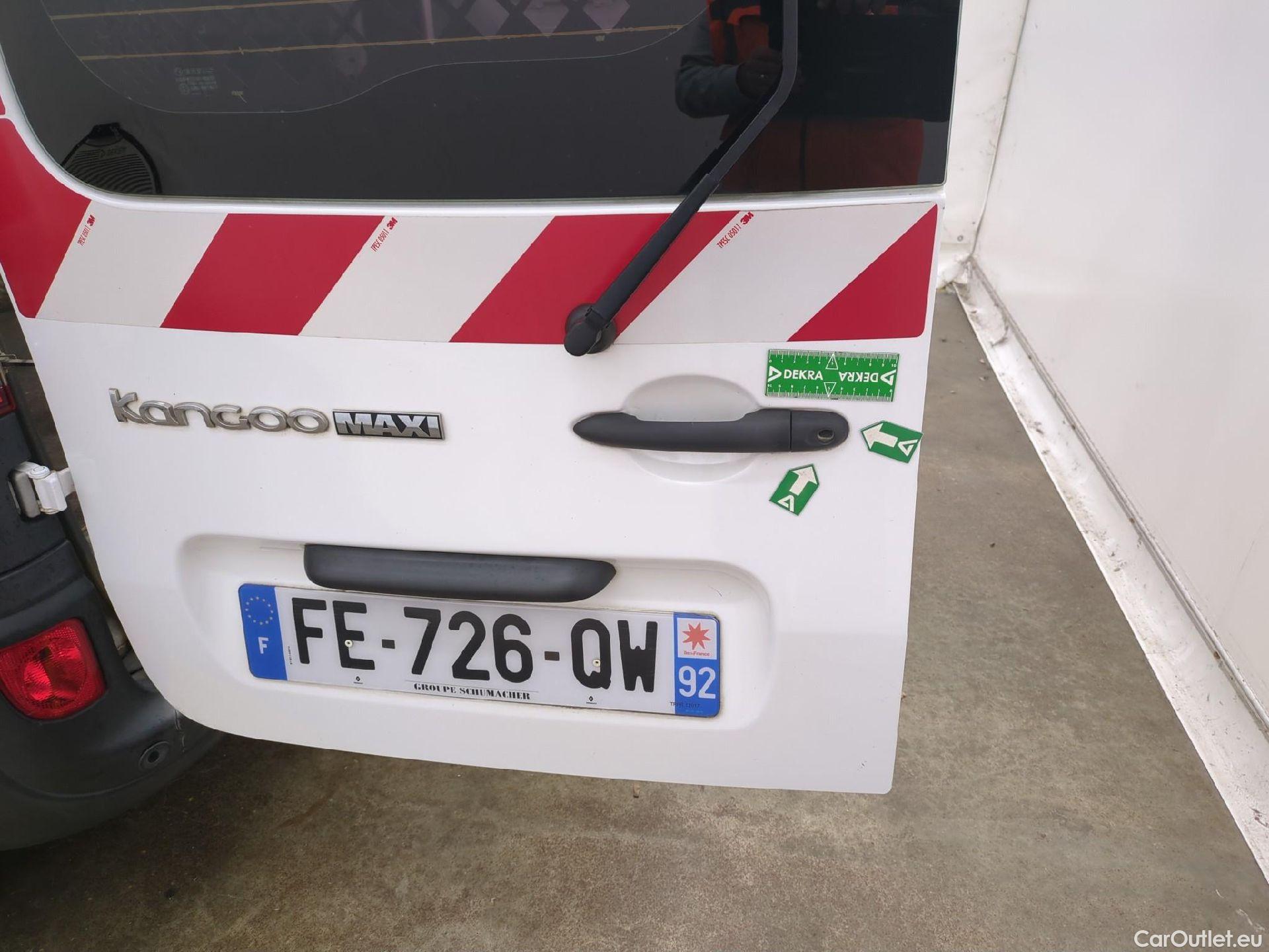  Renault  Kangoo  Express Maxi Extra (Série Spéciale) - Cab. Appr. 1.5 dCi 110CV BVM6 E6 #40