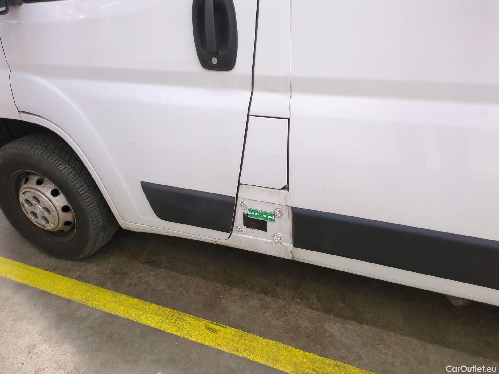  Fiat  Ducato FIAT  VU 4p Fourgon 3.0 M H2 2.0 Multijet 115 Pack Pro Nav #30