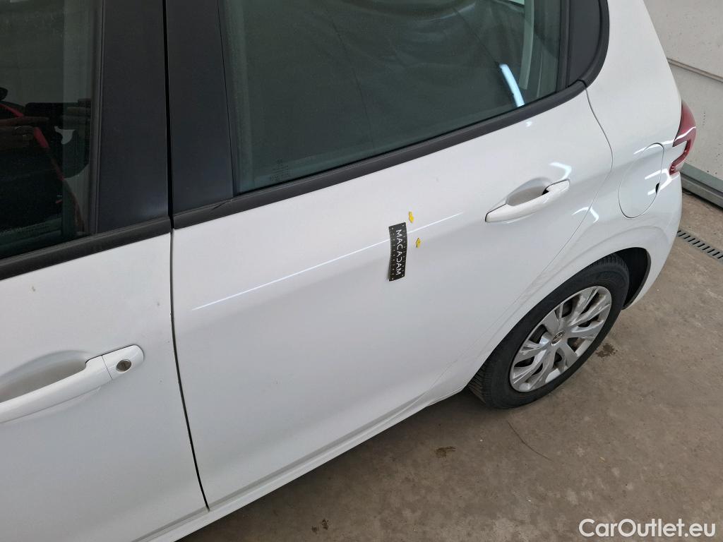  Peugeot  208  Affaire Premium Pack 1.6 HDi 100CV BVM5 E6 #34