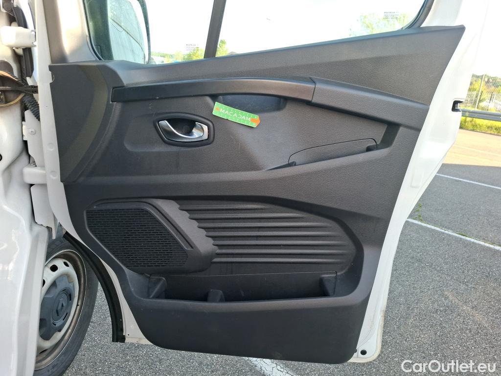  Renault  Trafic RENAULT  / 2021 / 4P / Fourgon tôlé FG GCF L2H2 3T Blue dCi 150 #29