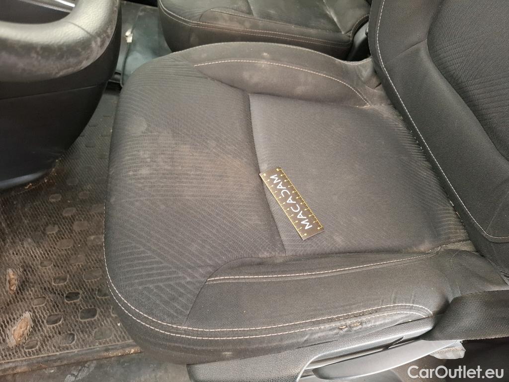  Renault  Trafic RENAULT  2019 4P Fourgon tole FG GCF L1H1 1000 dCi 120 #44