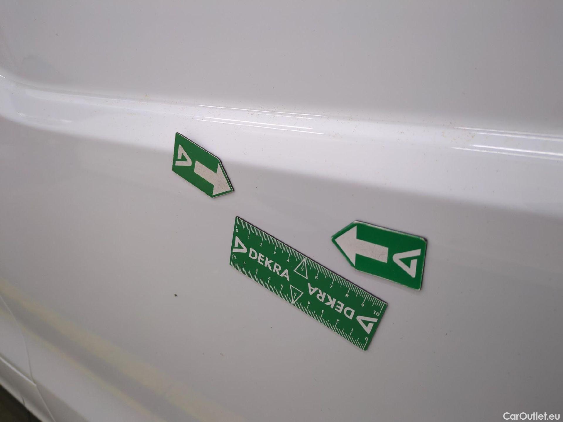  Renault  Trafic RENAULT  / 2019 / 4P / Fourgon tole NV FG GCF L1H1 1200 Energy dCi 145 #6