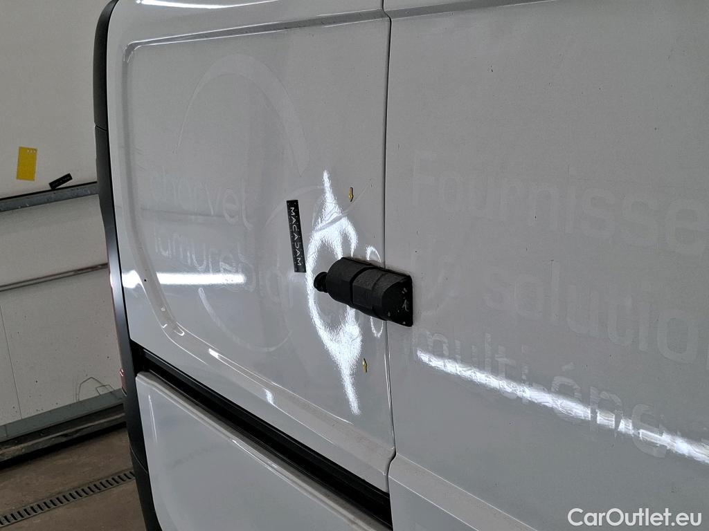  Renault  Trafic RENAULT  2019 4P Fourgon tole FG GCF L1H1 1000 dCi 120 #7