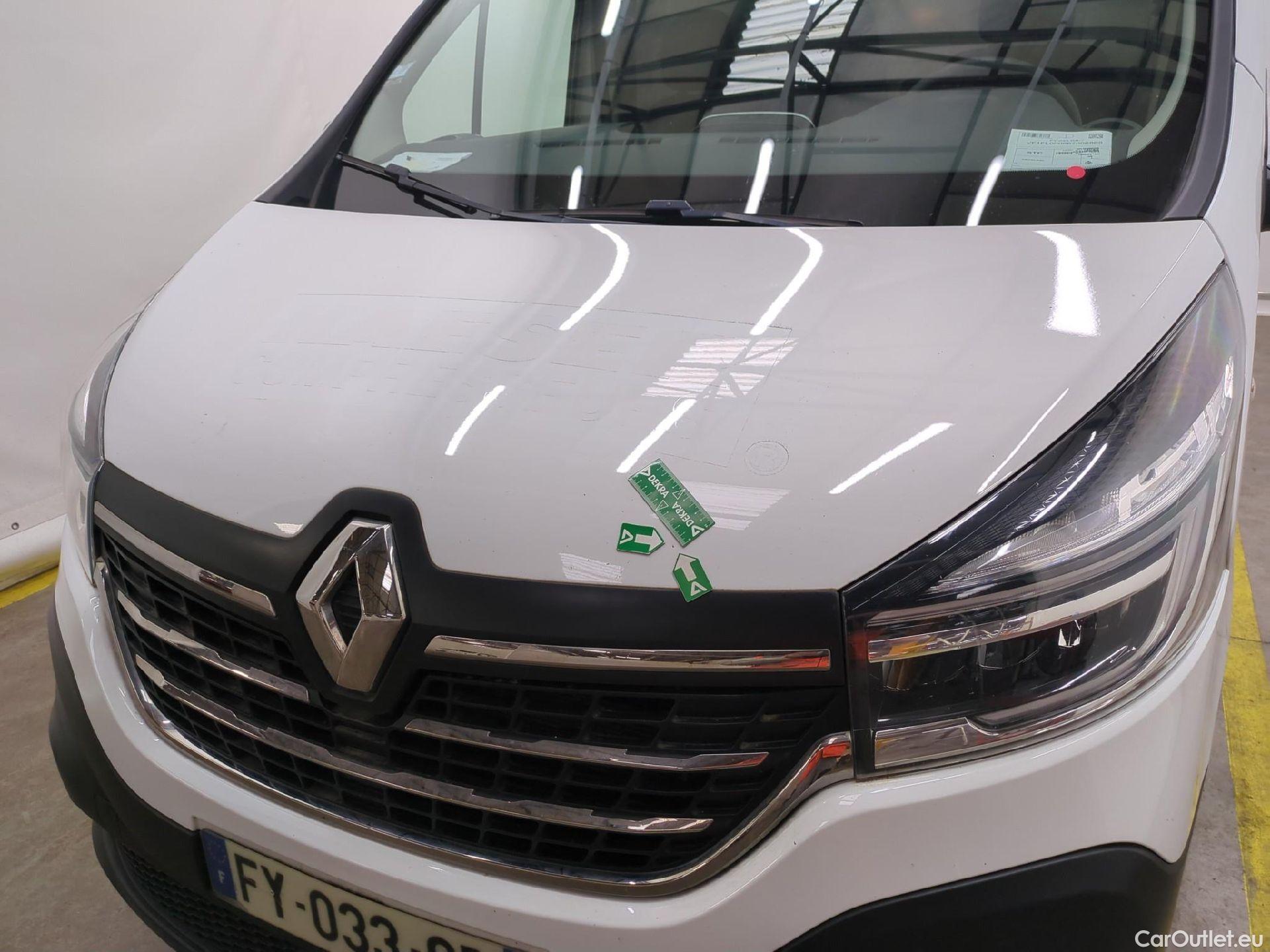  Renault  Trafic RENAULT  / 2019 / 4P / Fourgon tole NV FG GCF L1H1 1200 Energy dCi 145 #1