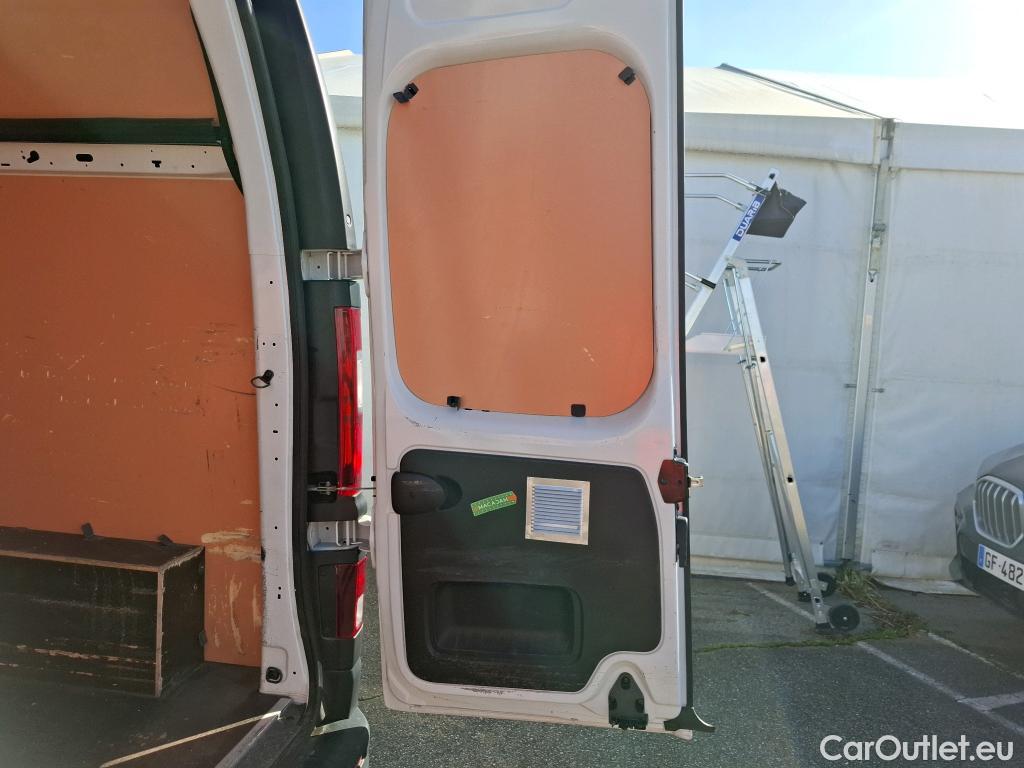  Renault  Trafic RENAULT  / 2021 / 4P / Fourgon tôlé FG GCF L2H2 3T Blue dCi 150 #25