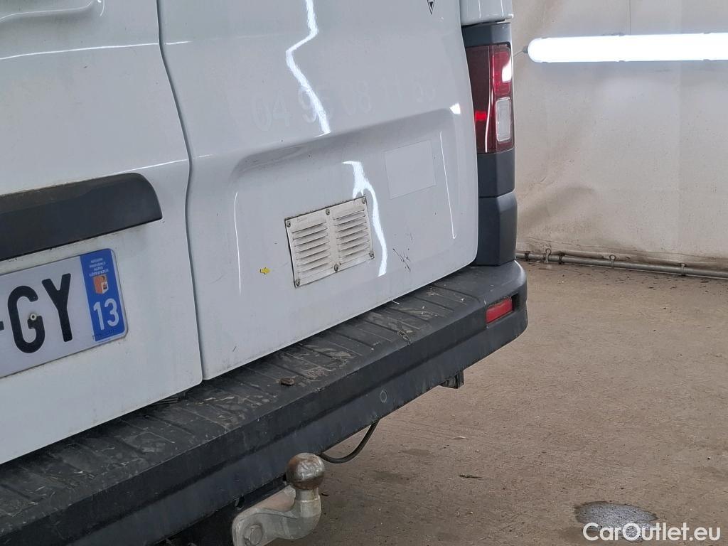  Renault  Trafic RENAULT  2019 4P Fourgon tole FG GCF L1H1 1000 dCi 120 #57