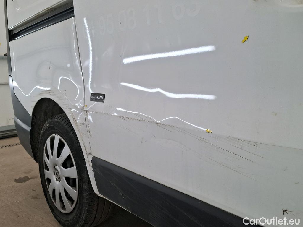  Renault  Trafic RENAULT  2019 4P Fourgon tole FG GCF L1H1 1000 dCi 120 #21