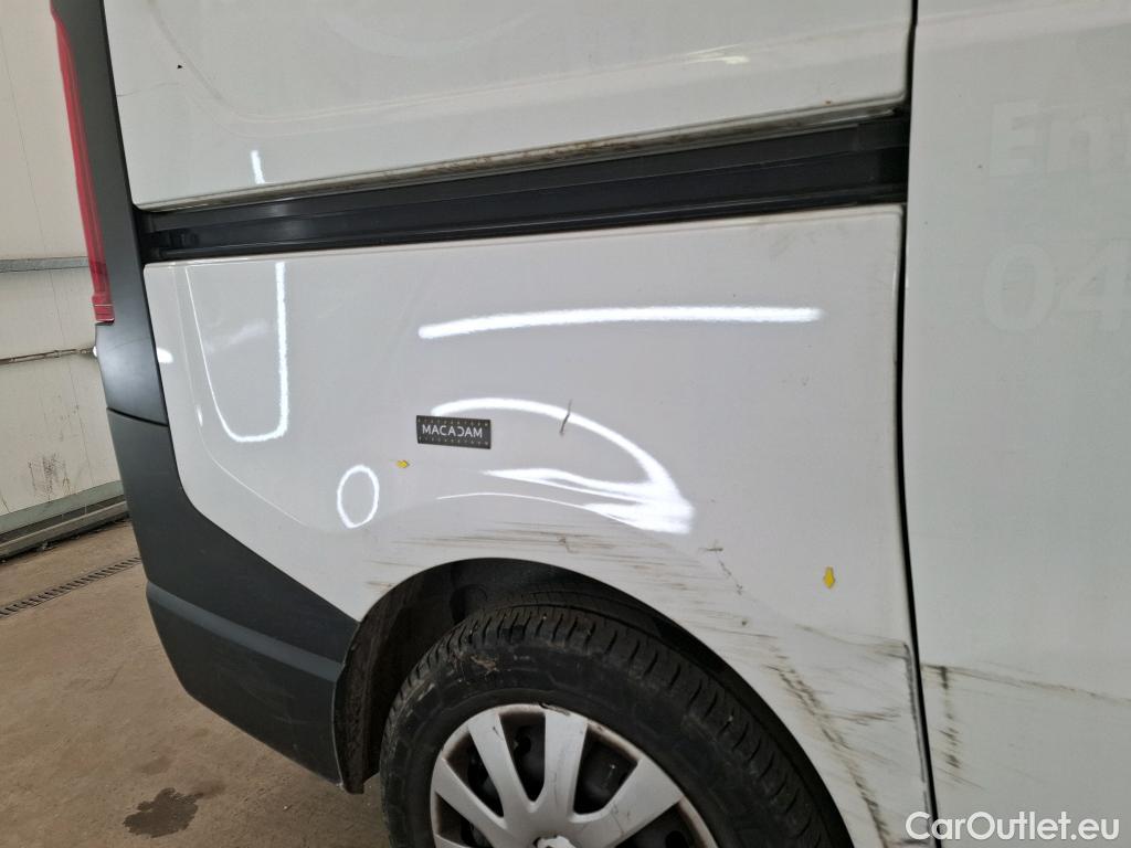  Renault  Trafic RENAULT  2019 4P Fourgon tole FG GCF L1H1 1000 dCi 120 #3