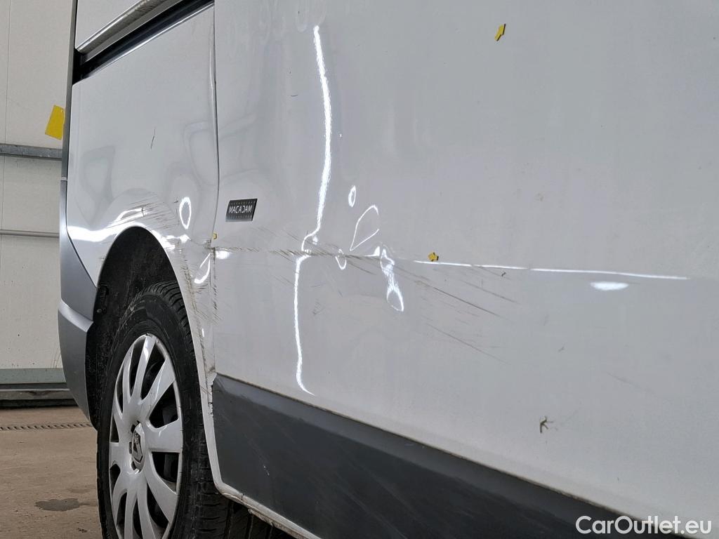  Renault  Trafic RENAULT  2019 4P Fourgon tole FG GCF L1H1 1000 dCi 120 #29