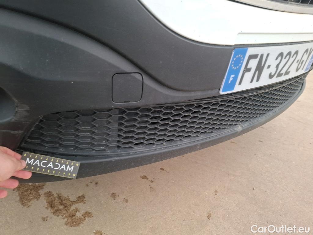  Renault  Trafic RENAULT  2019 4P Fourgon tole FG GCF L1H1 1000 dCi 120 #98