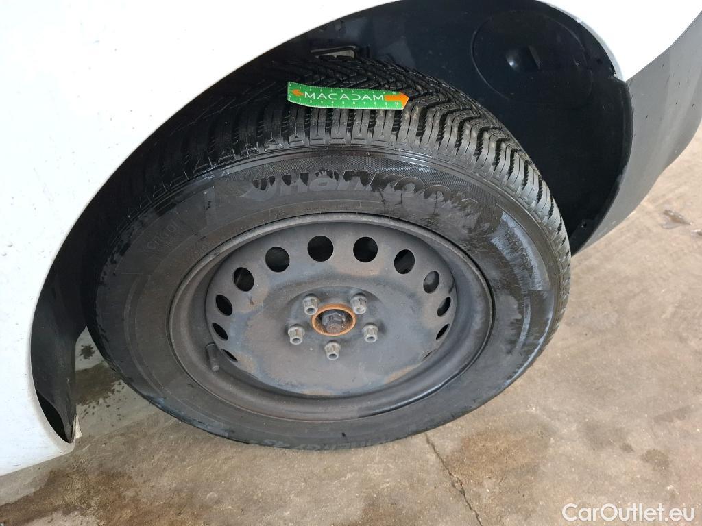  Renault  Kangoo  II Express Extra (Série Spéciale) 1.5 dCi 90CV BVM5 E6 #37