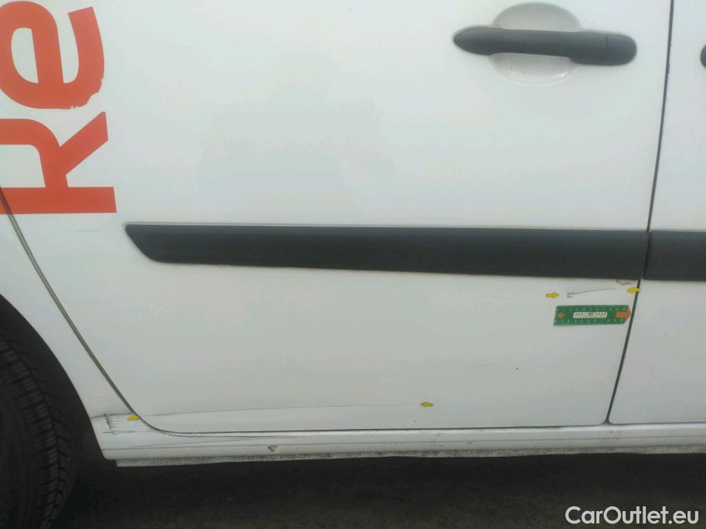  Renault  Kangoo  Express Extra (Série Spéciale) 1.5 dCi 75CV BVM5 E6 #12