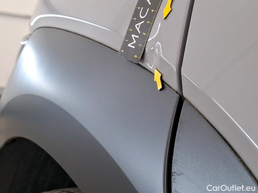  Hyundai  Konna Kona Creative Hybrid 2WD 1.6 GDI 140CV BVA6 E6d #81