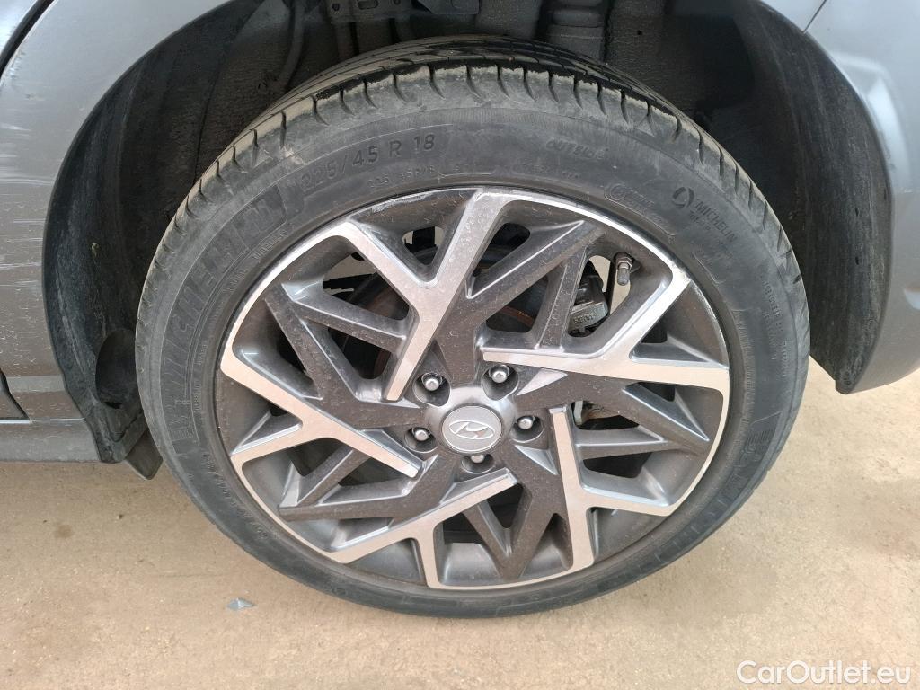  Hyundai  Konna Kona Creative Hybrid 2WD 1.6 GDI 140CV BVA6 E6d #32
