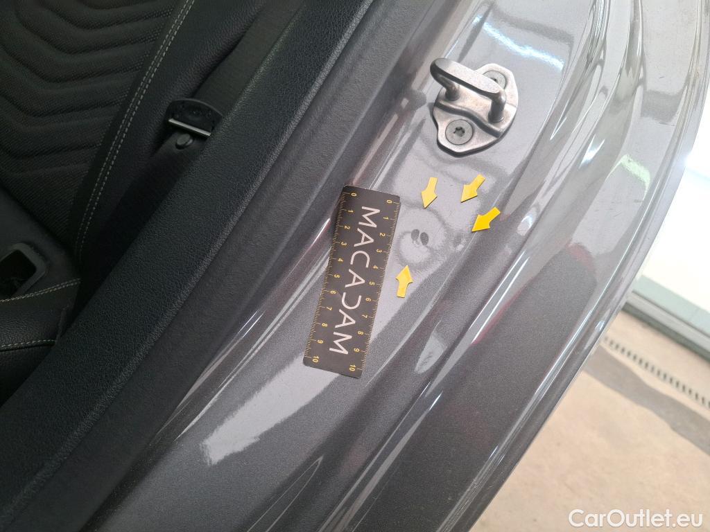  Mercedes  A-Klasse MERCEDES-BENZ Classe A 5p Berline A 180 Business Line #28