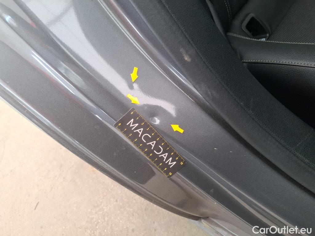  Mercedes  A-Klasse MERCEDES-BENZ Classe A 5p Berline A 180 Business Line #17