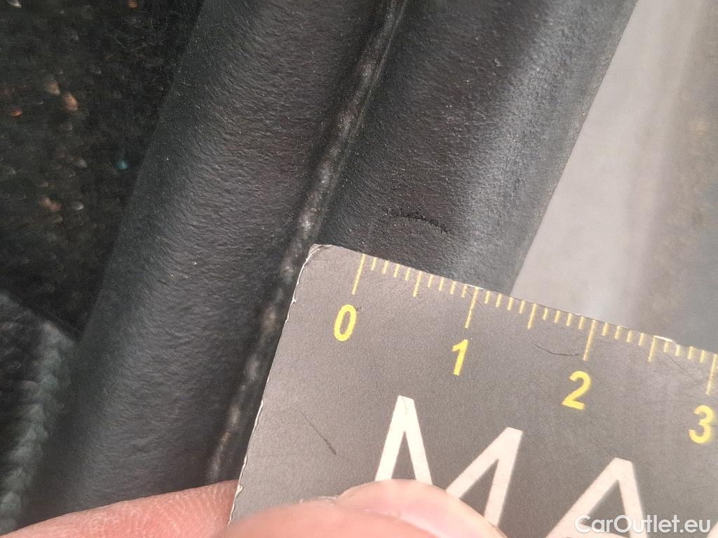  Mercedes  A-Klasse MERCEDES-BENZ Classe A 5p Berline A 180 Business Line #24