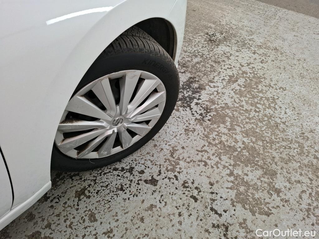  Nissan  Micra NISSAN  5p Berline IG-T 90 Acenta #29