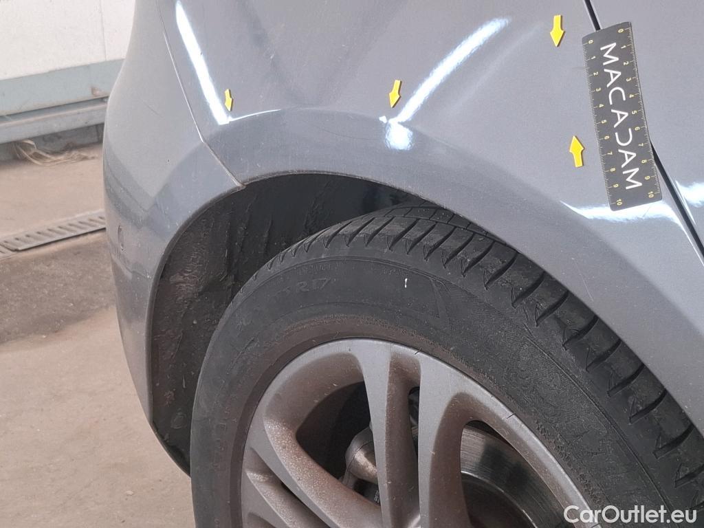  Mercedes  A-Klasse MERCEDES-BENZ Classe A 5p Berline A 180 Business Line #3