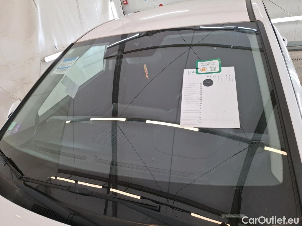  Hyundai  i20 HYUNDAI  / 2020 / 5P / Berline 1.0 T-GDI 100 HYBRID 48V Business DCT-7 TVU #24