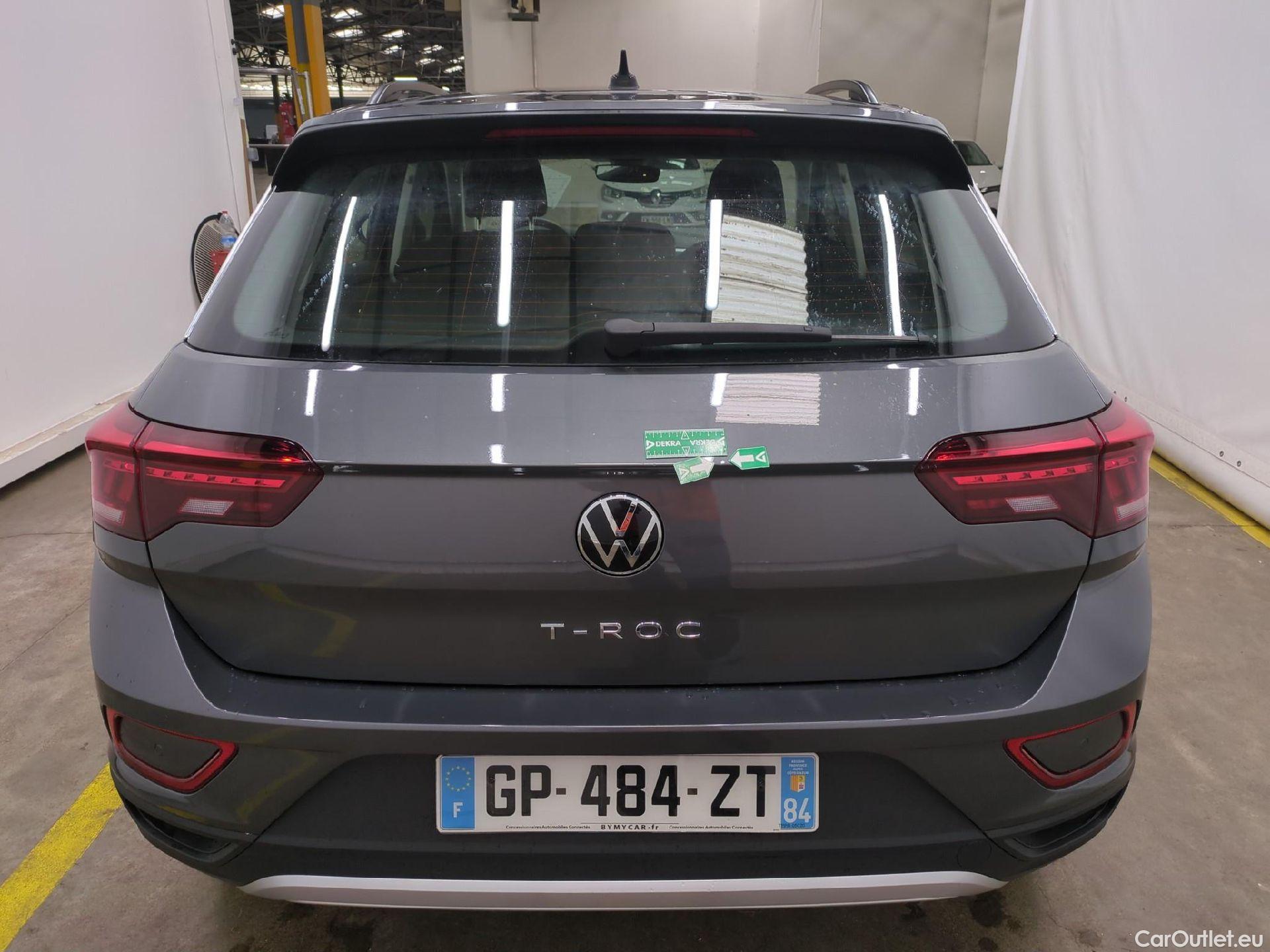  Volkswagen  T-ROC VOLKSWAGEN  / 2021 / 5P / SUV 2.0 TDI 116 LIFE PLUS #9